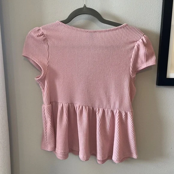 Francesca's Collections Laura Babydoll Top NWOT - Picture 2 of 2